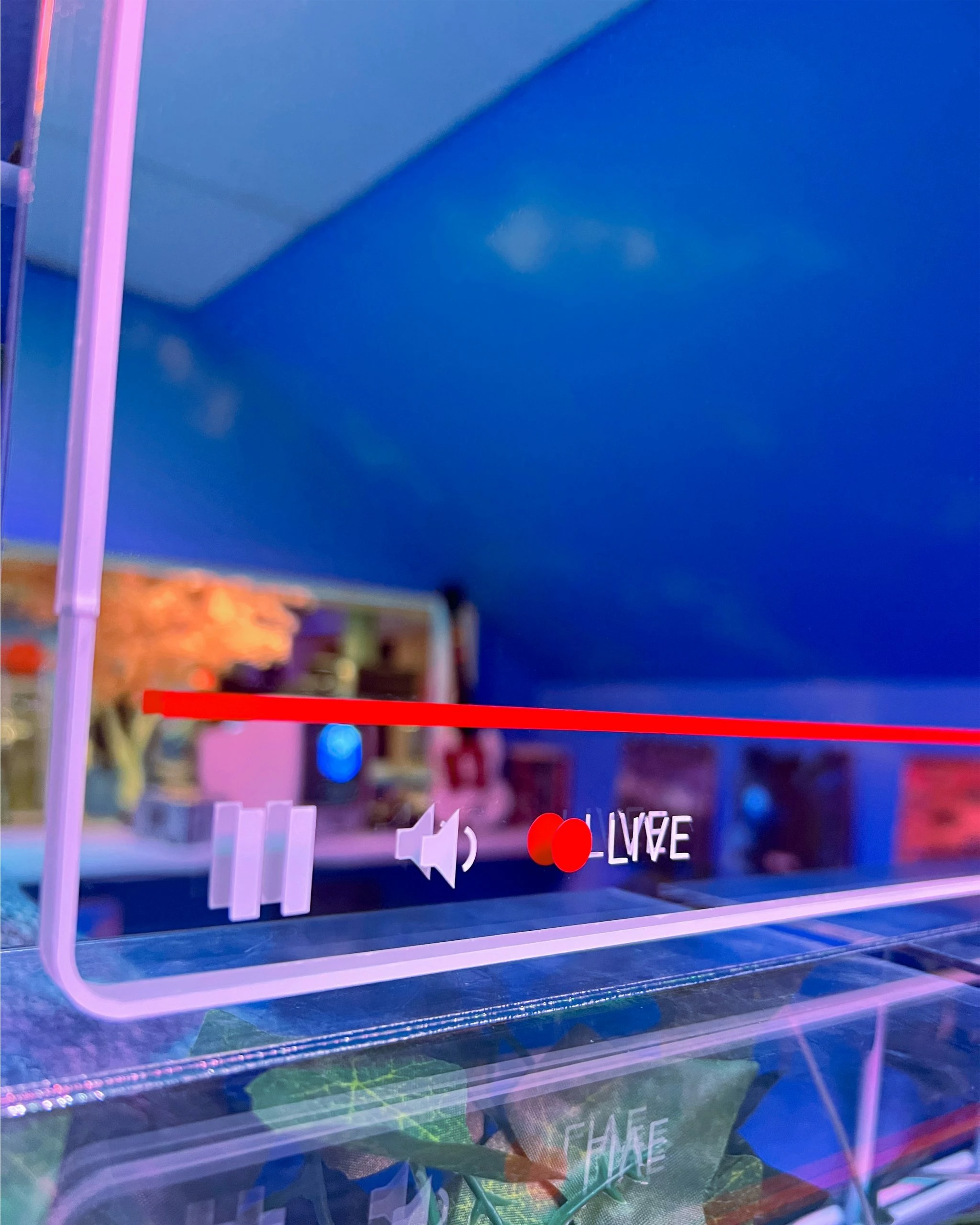 VAPOR95 Going Live Mirror 5 VAPOR95 Going Live Mirror - Image 5